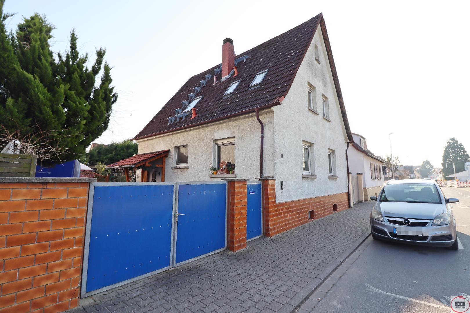 Solides Einfamilienhaus mit traumhaftem Grundstück in ruhiger Lage von Biebesheim